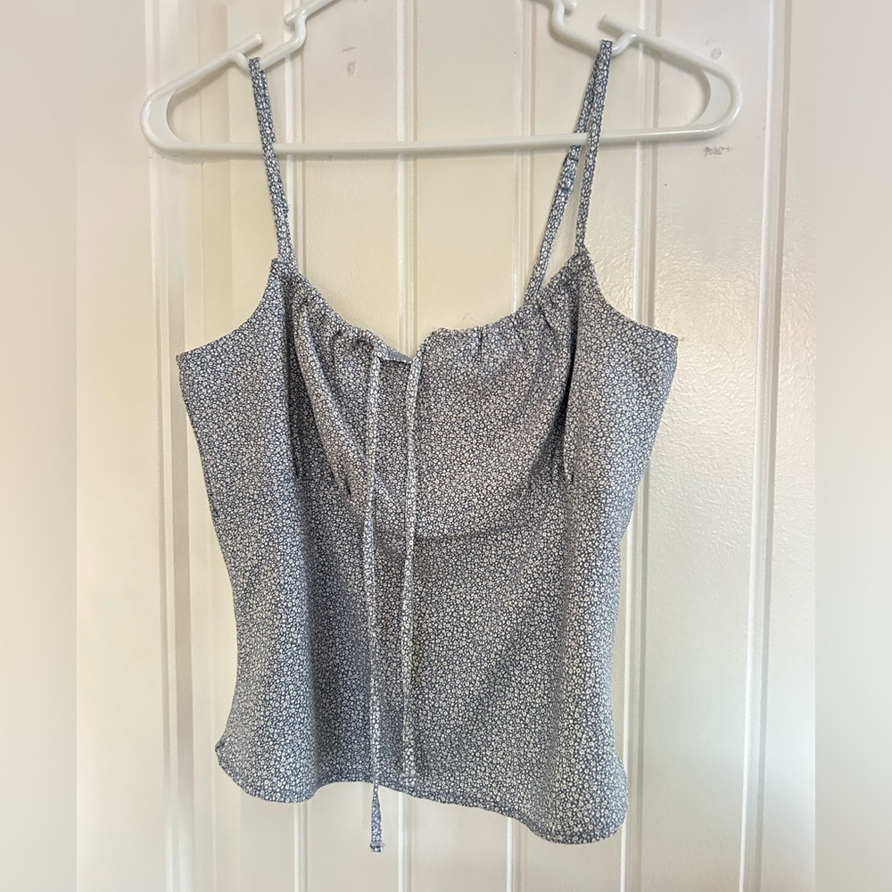 Abercrombie blue and white top small